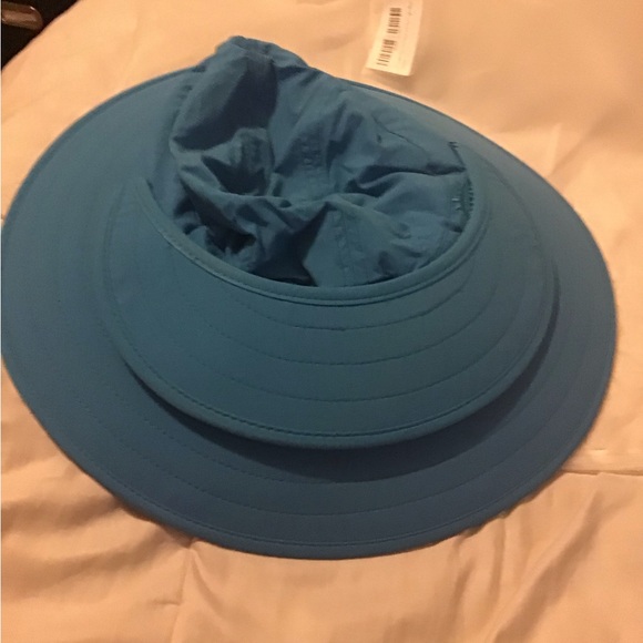 Oh Sunny turquoise blue sun hat NWT - Picture 3 of 7